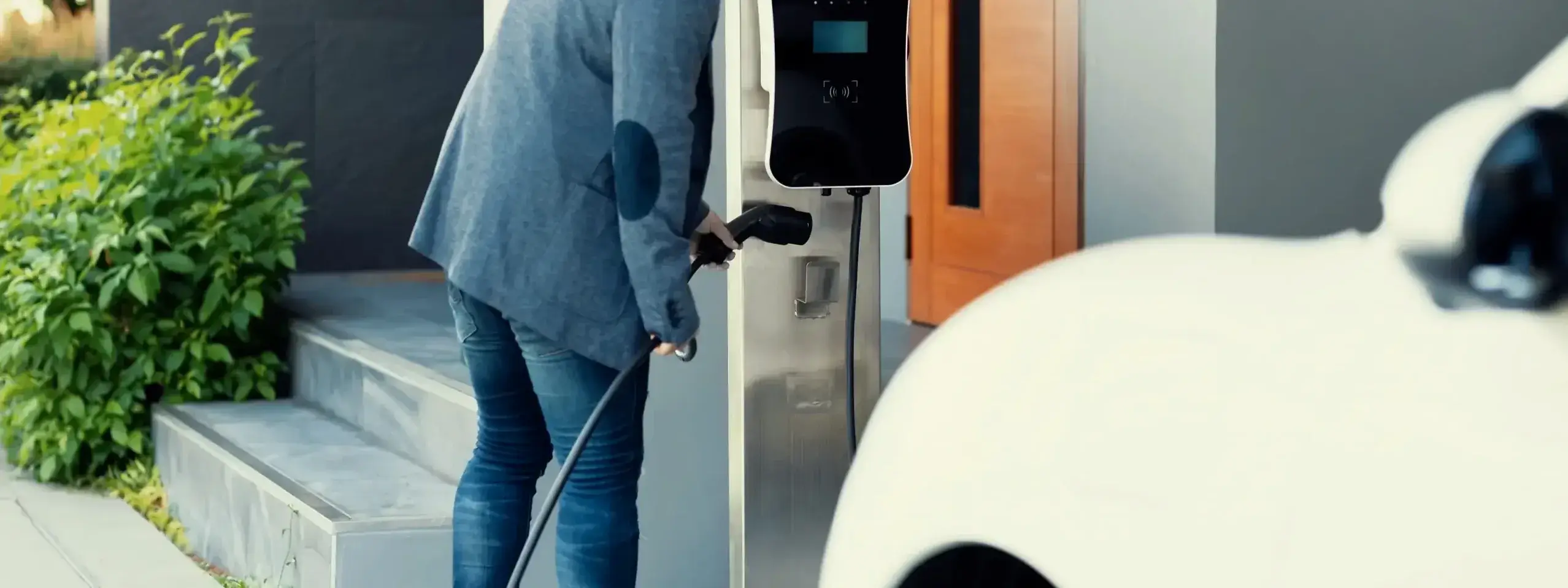 Electric Car Charger Home Installation Welling in Welling